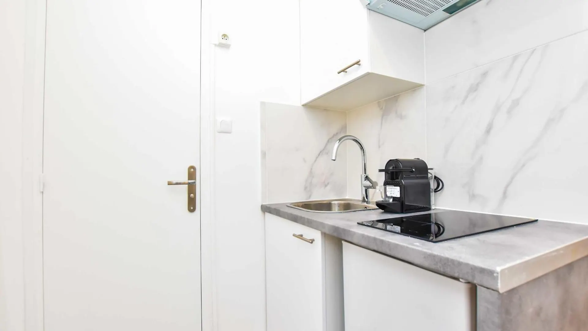 Cosy Studio 2p - Voltaire - Republique *